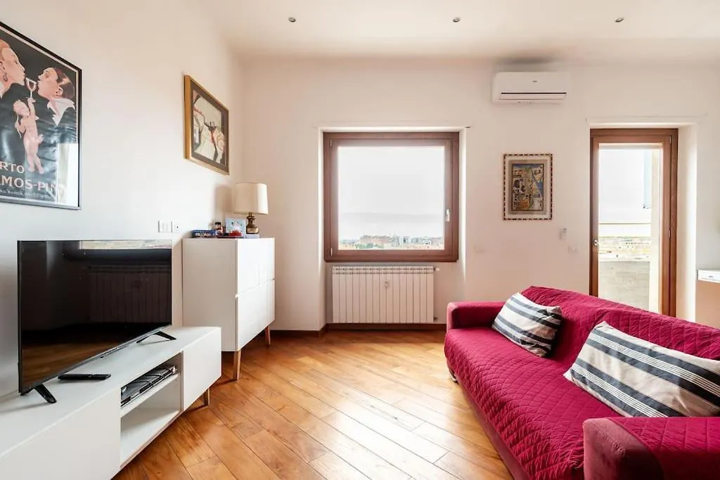 Re Di Roma Apartments Italy