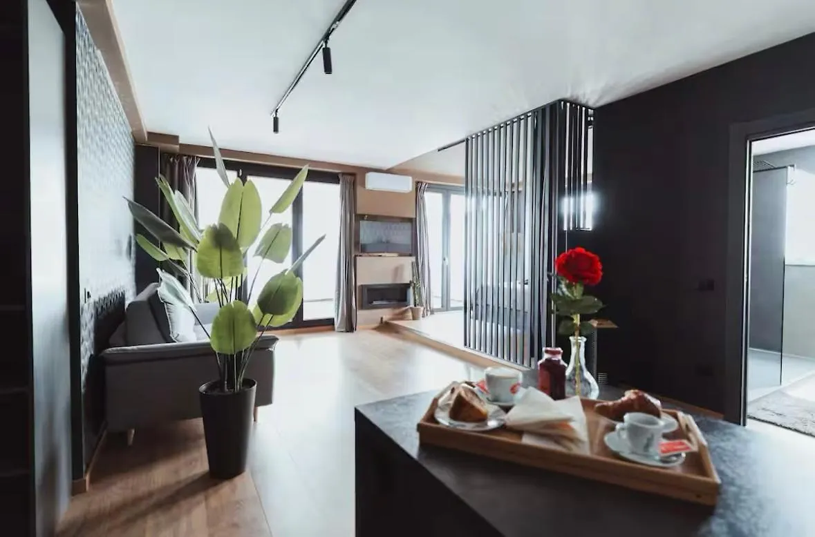 Re Di Roma Apartments