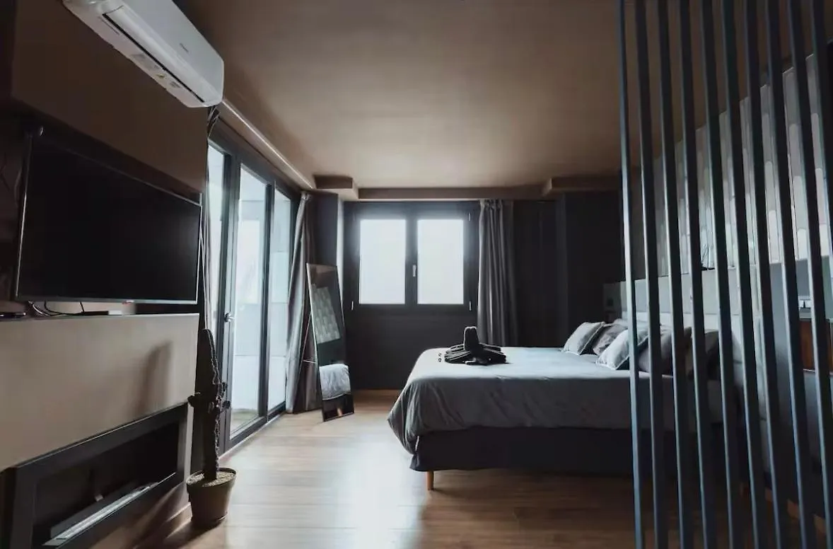 Re Di Roma Apartments Italy