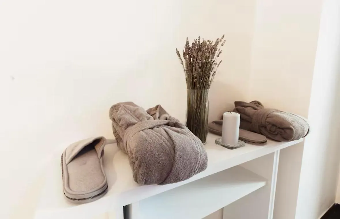 Re Di Roma Apartments Italy